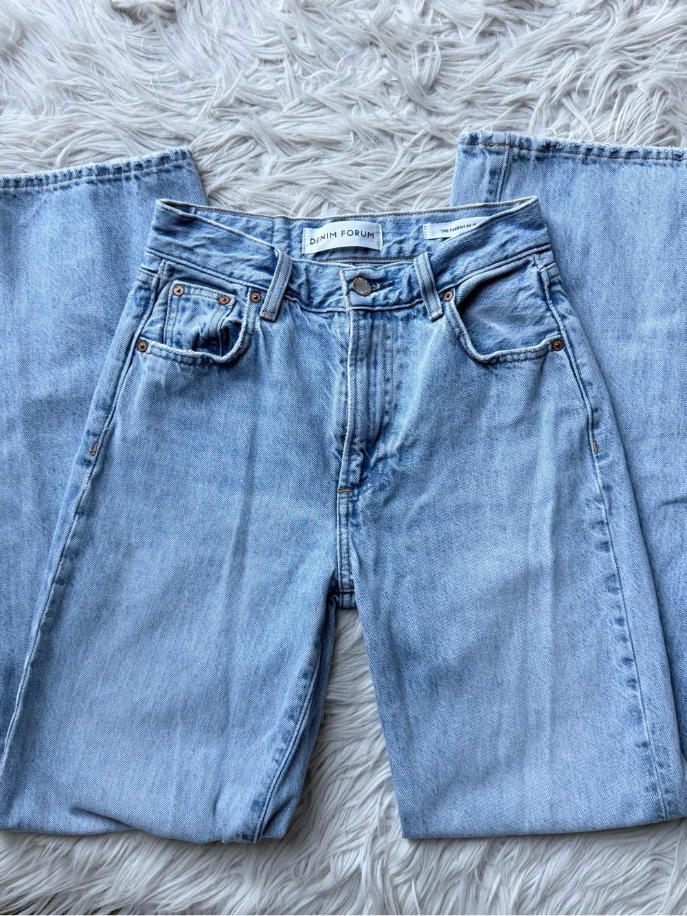 Denim Forum Farrah High Rise Wide Leg Jeans 23 Light Wash 100% Cotton Aritzia